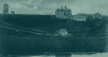 Скала-Подільський замок в ретро обʼєктиві