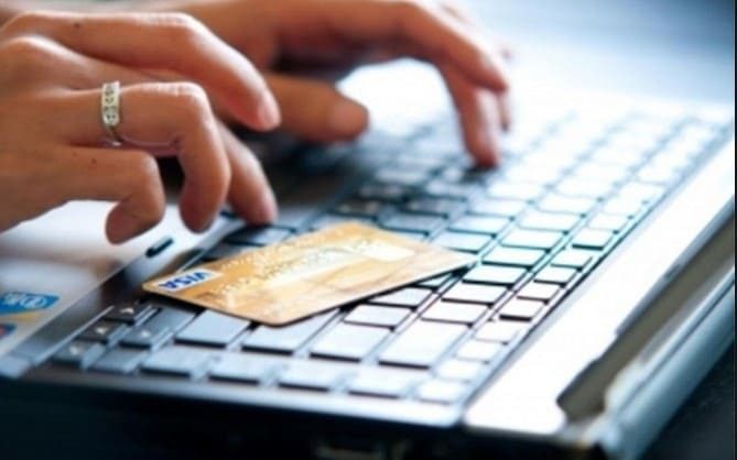Онлайн кредити: переваги та недоліки у порівнянні з традиційними