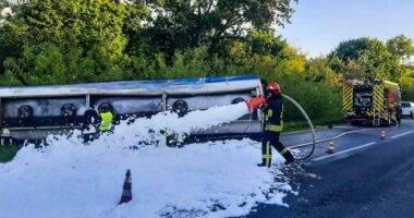 Небезпечна пригода на Тернопільщині: перекинулась цистерна з 20 т палива
