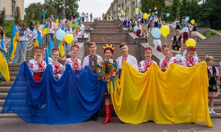 День вишиванки у Тернополі