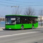Як у Тернополі курсуватиме громадський транспорт до кладовищ на Великодні свята