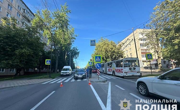 У Тернополі на Тарнавського водій збив жінку