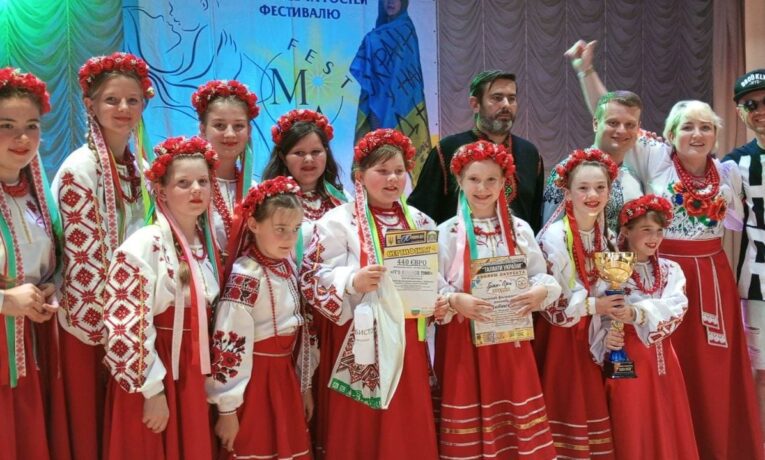 Дитячий фольклорний ансамбль з Лановеччини здобув Гран-Прі на Всеукраїнському конкурсі-фестивалі
