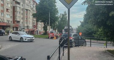 У Тернополі перекрили для проїзду вулицю з інтенсивним рухом