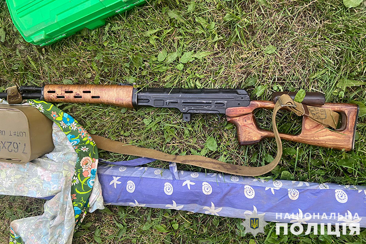 У селі біля Тернополя затримали снайпера