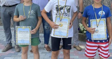 Лижники з Великоберезовицької громади стали чемпіонами й призерами Всеукраїнських змагань