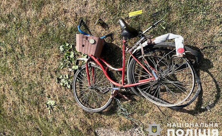 Смертельна аварія: на Тернопільщині водій збив велосипедиста