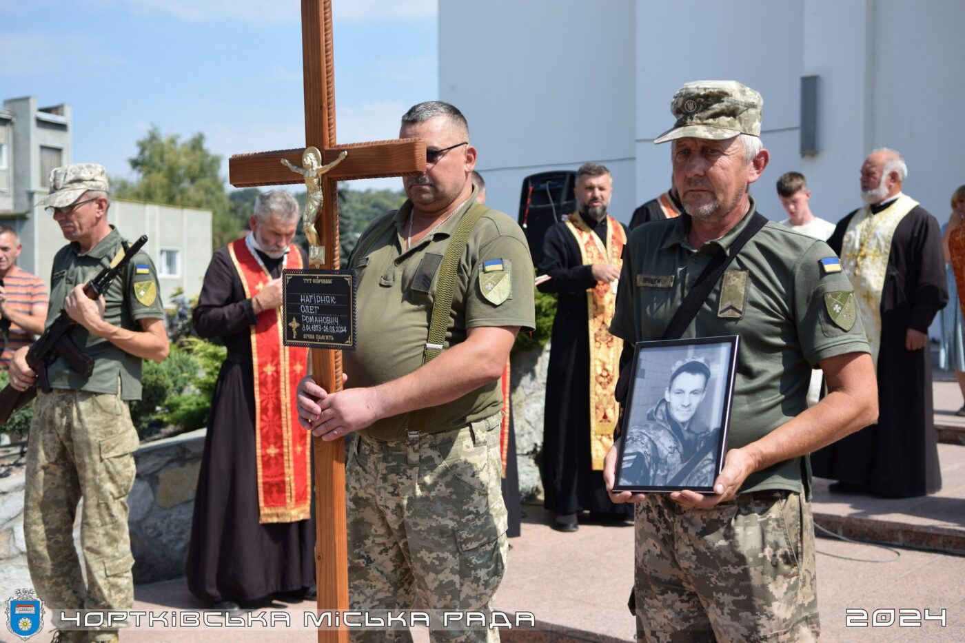 У Чорткові попрощалися з військовим Олегом Нагірняком