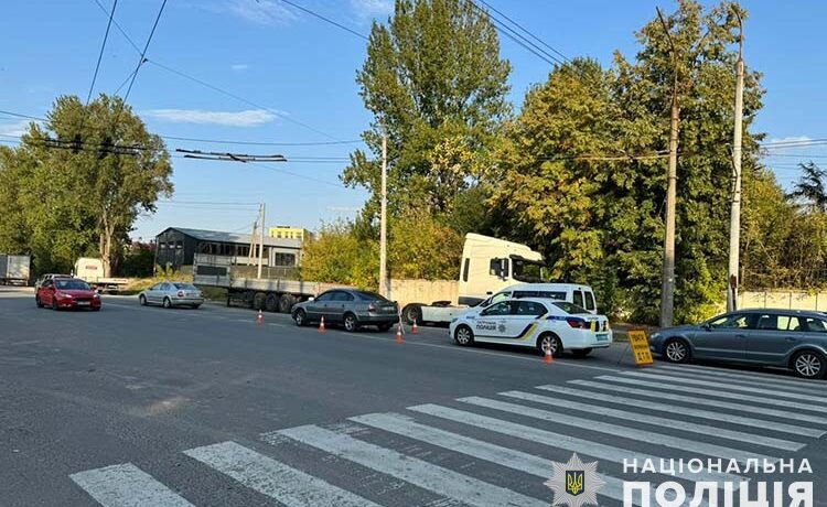 ДТП у Тернополі: водій збив двох дітей на переході