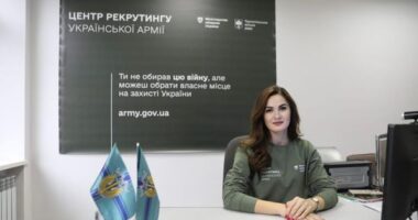 У Тернополі з’явився центр рекрутингу української армії