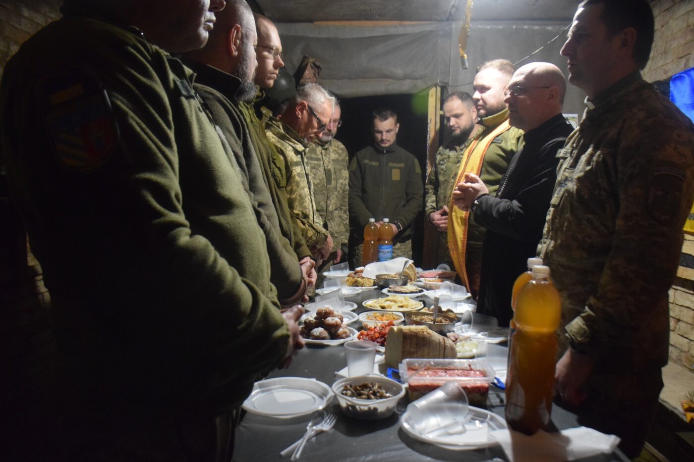 Як військові тернопільської бригади відзначали на передовій Різдво