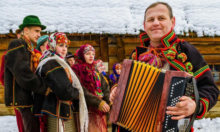 За новим календарем 31 грудня в Україні святкують Щедрий вечір