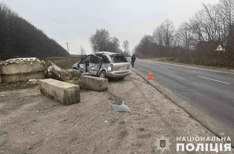 Загинула дитина і ще семеро людей травмовані: ДТП на Тернопільщині