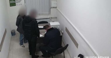 У Тернополі оголосили підозру стоматологу, який причетний до смерті дитини