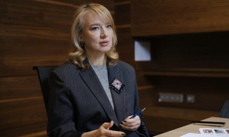 Олена Шуляк
