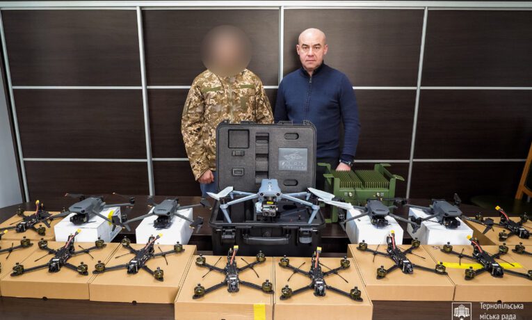 Тернопіль для ЗСУ: FPV-дрони та Mavic 3 надійшли до 108-го гірсько-штурмового