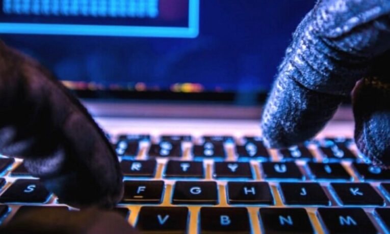 У Збаражі викрили ворожу ботоферму