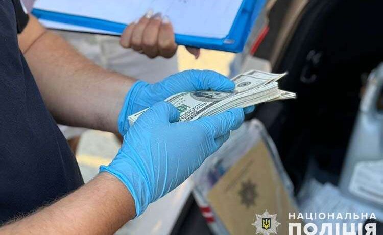 8000 доларів за 3 групу інвалідності – судитимуть тернополянина за вплив на прийняття рішення членами МСЕК