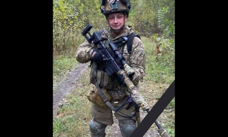 Чортків із сльозами зустрів "на щиті" Героя у його День народження
