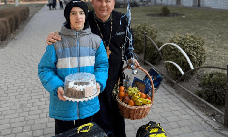 Відомий священник з Тернопільщини Олексій Філюк уже має чотирьох дітей