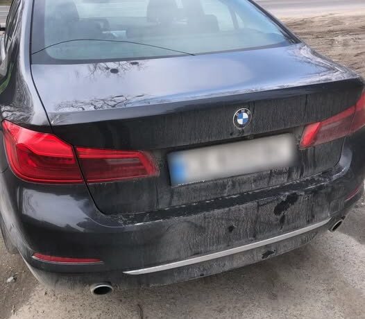 На Тернопільщині водій на BMW перевищив швидкість: авто у розшуку