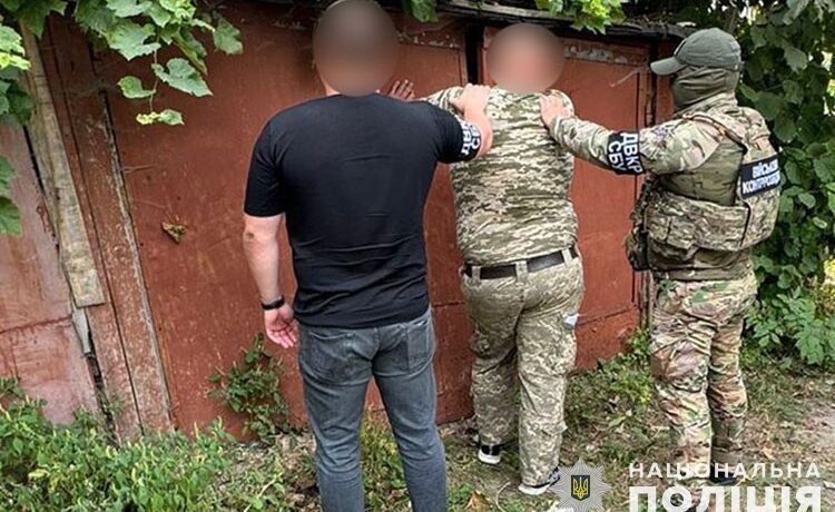 Чоловіка, що продавав автомобілі для ЗСУ, відправлять до суду