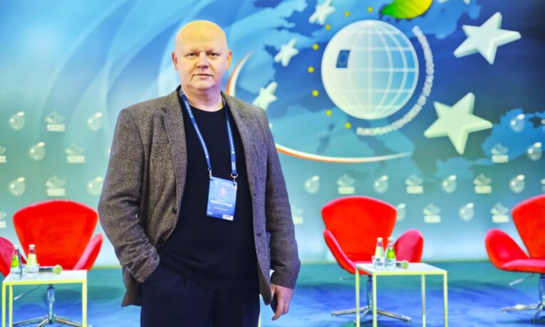 Очільник Збаразької громади Роман Полікровський взяв участь у Європейському конгресі місцевого самоврядування