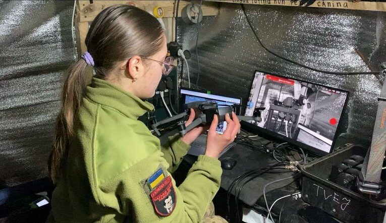 У батальйоні – єдина жінка: історія операторки дронів з Тернополя Світлани Хмарук