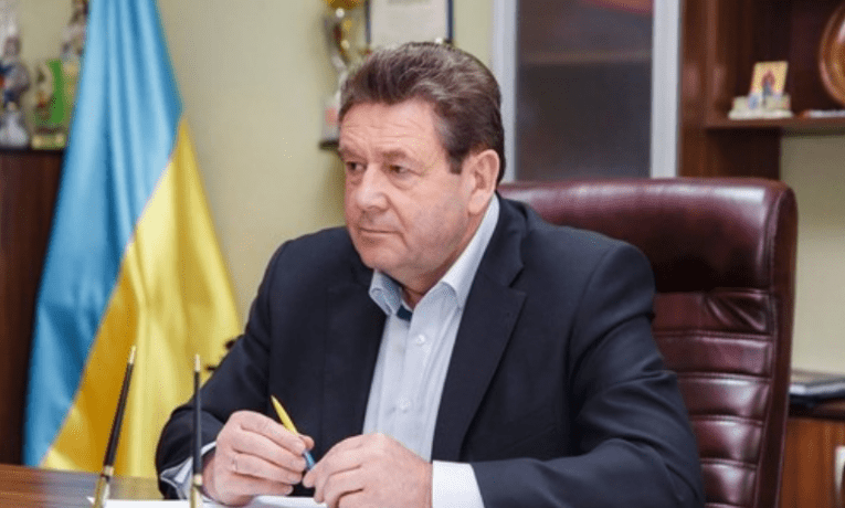 У Байковецькій громаді суттєво урізали зарплату голови
