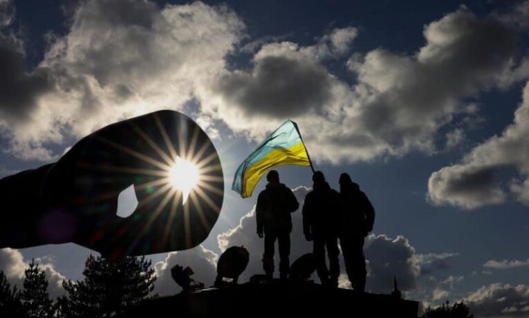 18–24.  Твій час стати героєм — вступай до лав Збройних сил України!