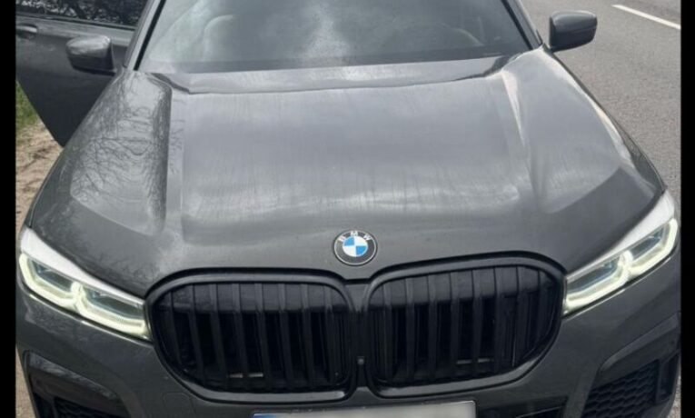 На Тернопільщині водій на BMW у населеному пункті їхав зі швидкістю 139 км/год