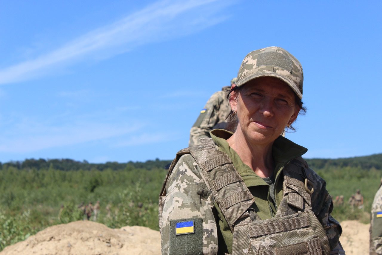 На Тернопільщині багатодітна мати долучилася до лав ЗСУ