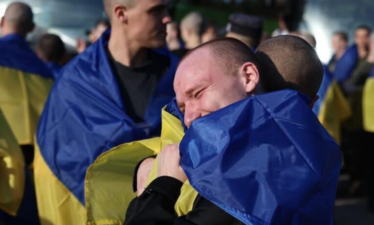 повернулися 277 військових