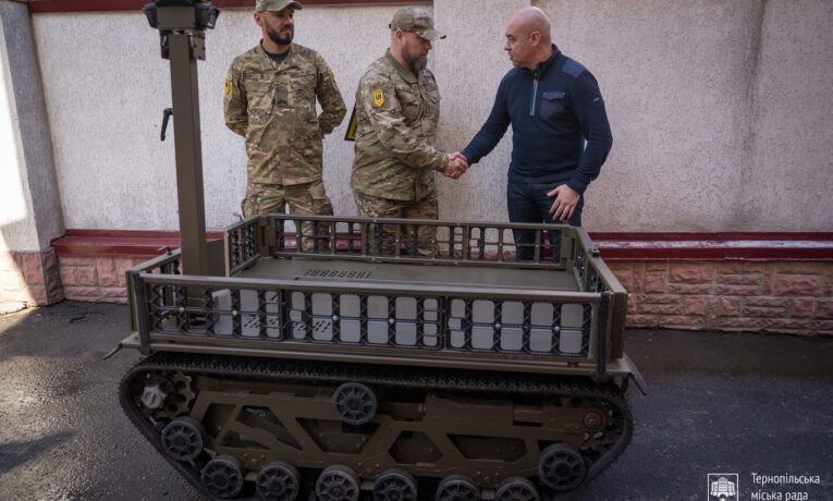 Звіт міського голови Надала: Підтримка захисників, Молитовний сніданок та великодні заходи в Тернополі