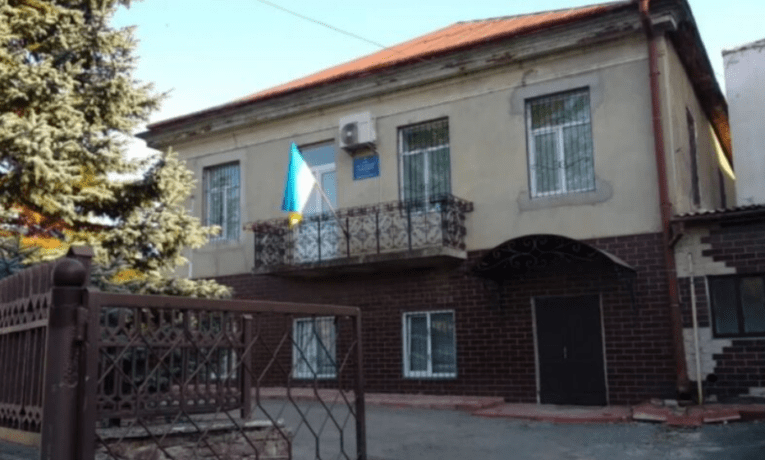 У Бучачі чоловік 30 кілометрів переслідував суддю через призначений нею штраф