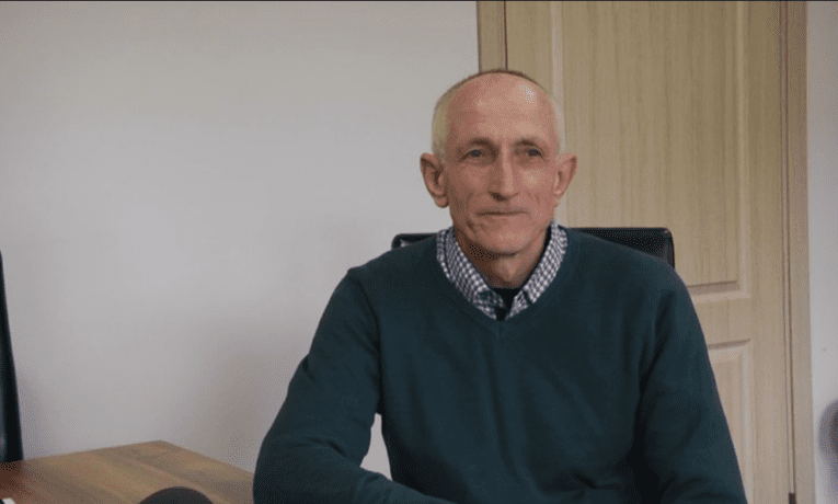 У Тернополі суд виправдав зброяра Святослава Звіра і просить нагородити його орденом