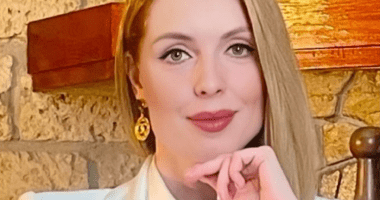 Квартира в Англії, Ягуар у гаражі та 5 млн доходу: декларація депутатки з Тернополя