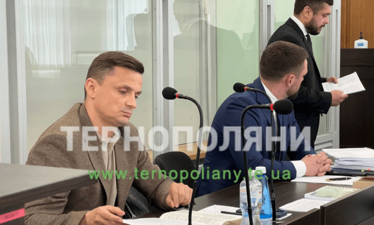 Адвокат Михайла Головка уже дві години виголошує свою фінальну промову
