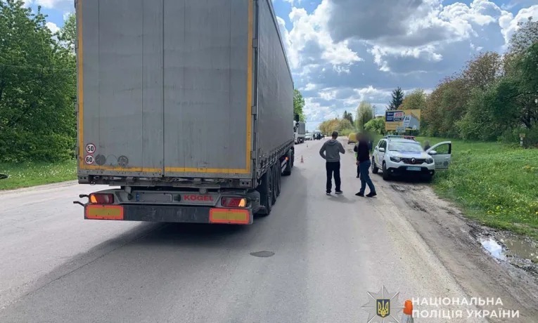 Поліція розшукує очевидців ДТП у Збаражі, де загинула жінка