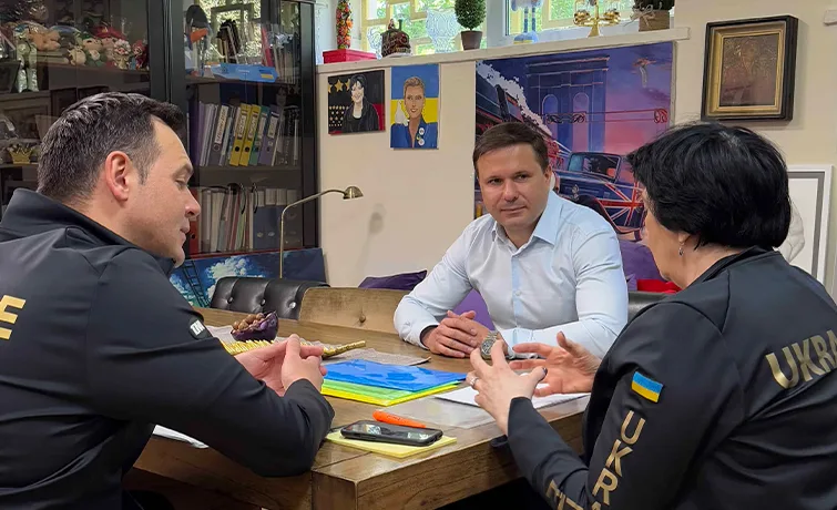 «Креатор-Буд» підтримує збірну з художньої гімнастики