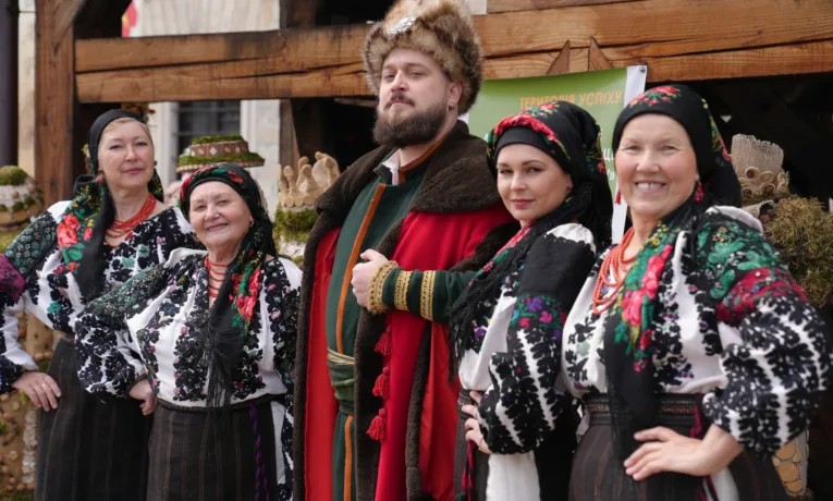 Мандруємо замками Тернопілля