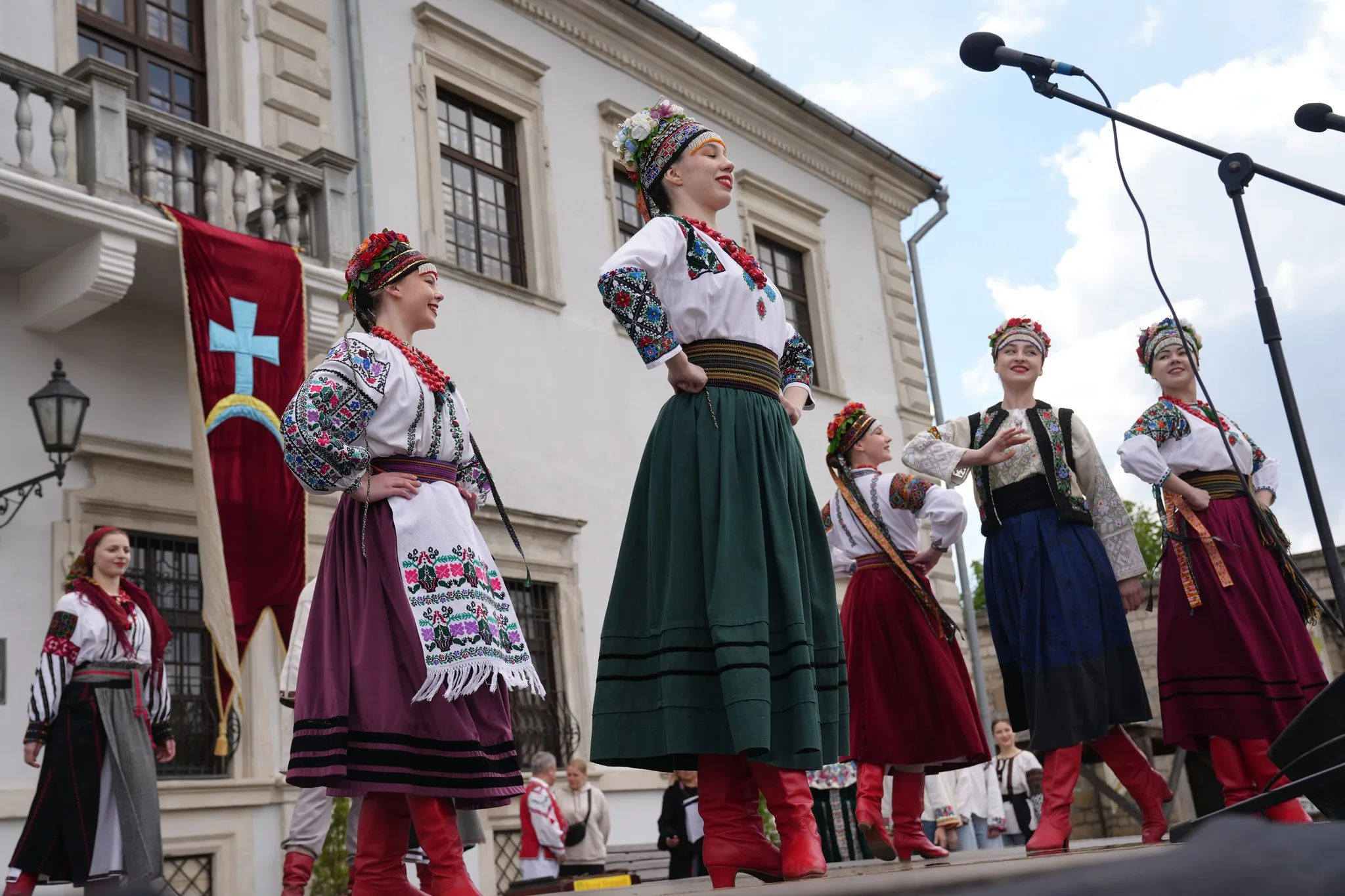 Мандруємо замками Тернопілля