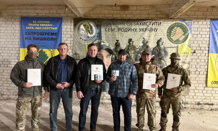 Михайло Тимошик вручив подяки воїнам і волонтерам