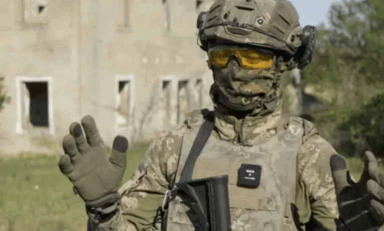 Контракт 18–24: досвід новобранця Андрія – від рішучості до підтримки