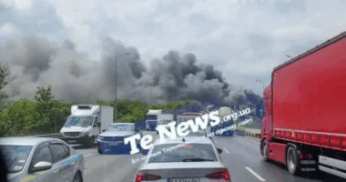 Величезна пожежа у Тернополі на Об'їзній