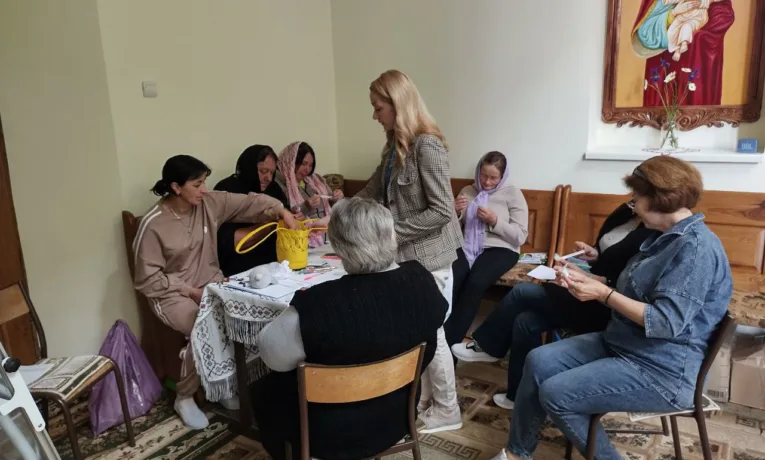 Карітас Тернопіль підтримує родини Героїв у Микулинецькій громаді