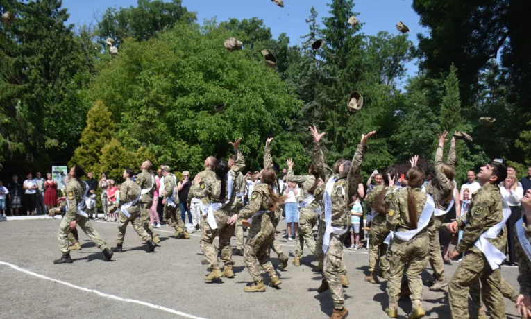 У Коропці на Тернопільщині відбувся випуск ліцеїстів-патріотів