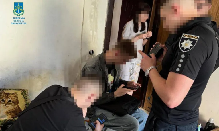 У Львові директор благодійного фонду ошукав військових і волонтера на 1,3 млн грн