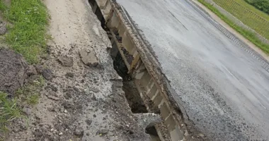 На Збаражчині обвалився міст
