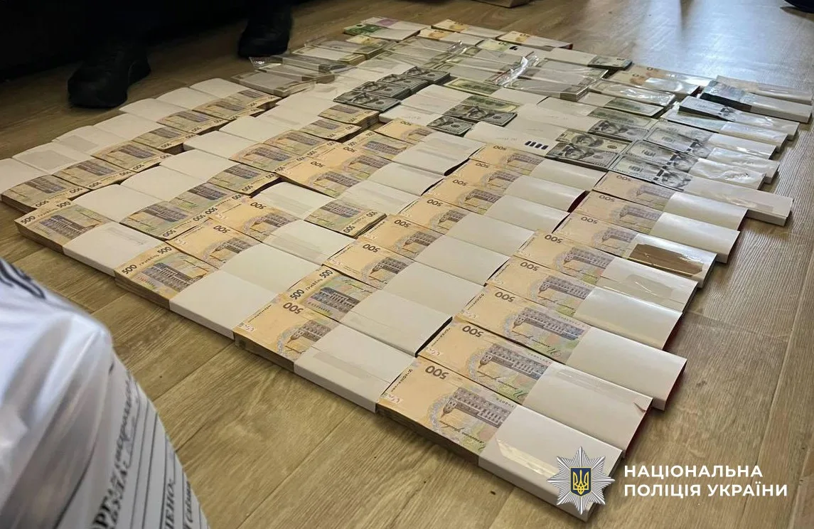 підпільне виробництво анаболічних стероїдів